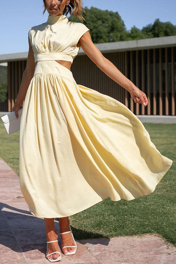 Entdecke Deinen Style – Midi-Kleid mit Cut-Outs für den Wow-Effekt