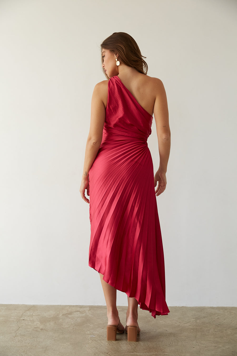 Strahle Selbstbewusstsein – Plissiertes Midi-Kleid für Wow-Momente