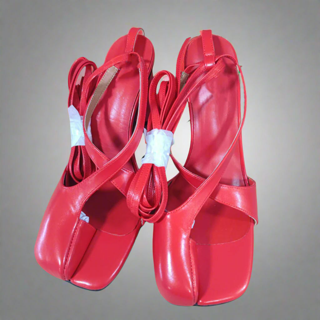 Zeig dich stilvoll – Tabi-Sandalen für selbstbewusste Frauen
