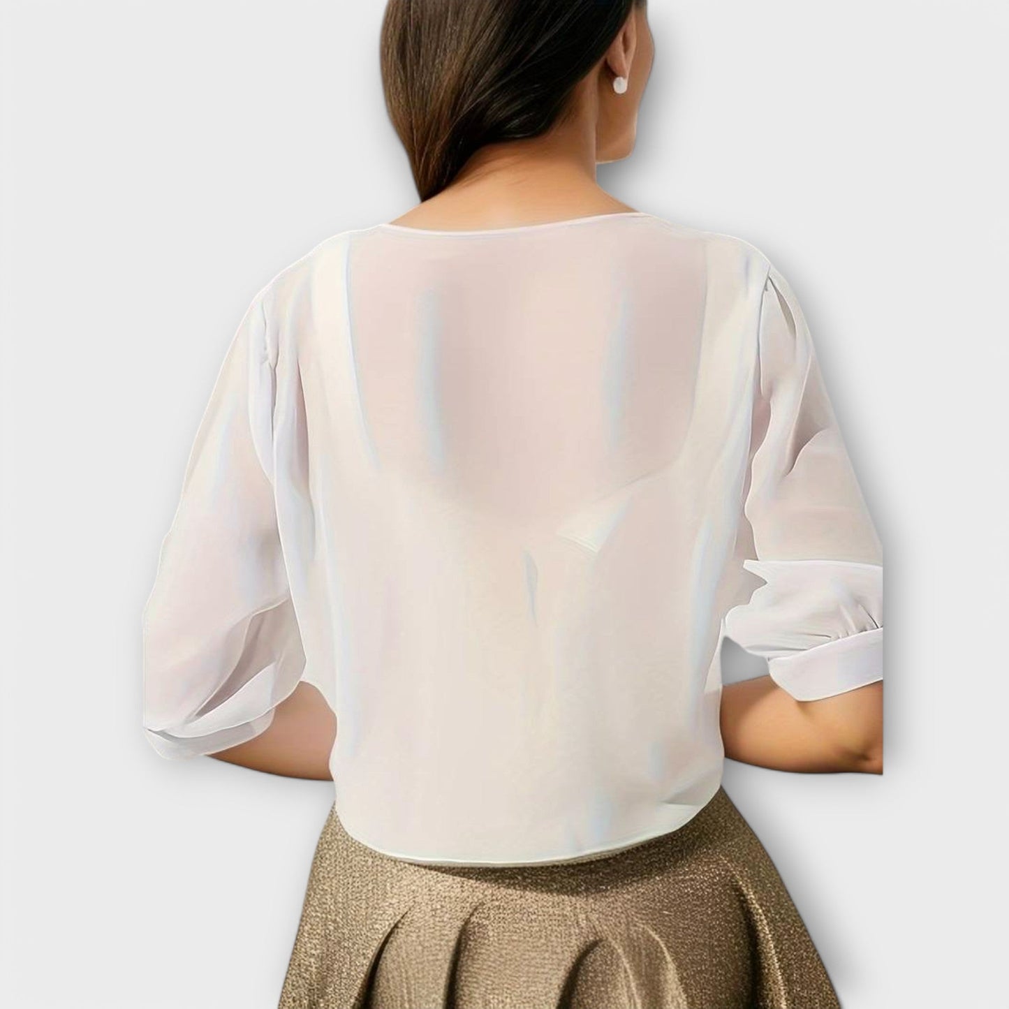 Stilvoll und frei – Die Offene Bluse für den perfekten Look