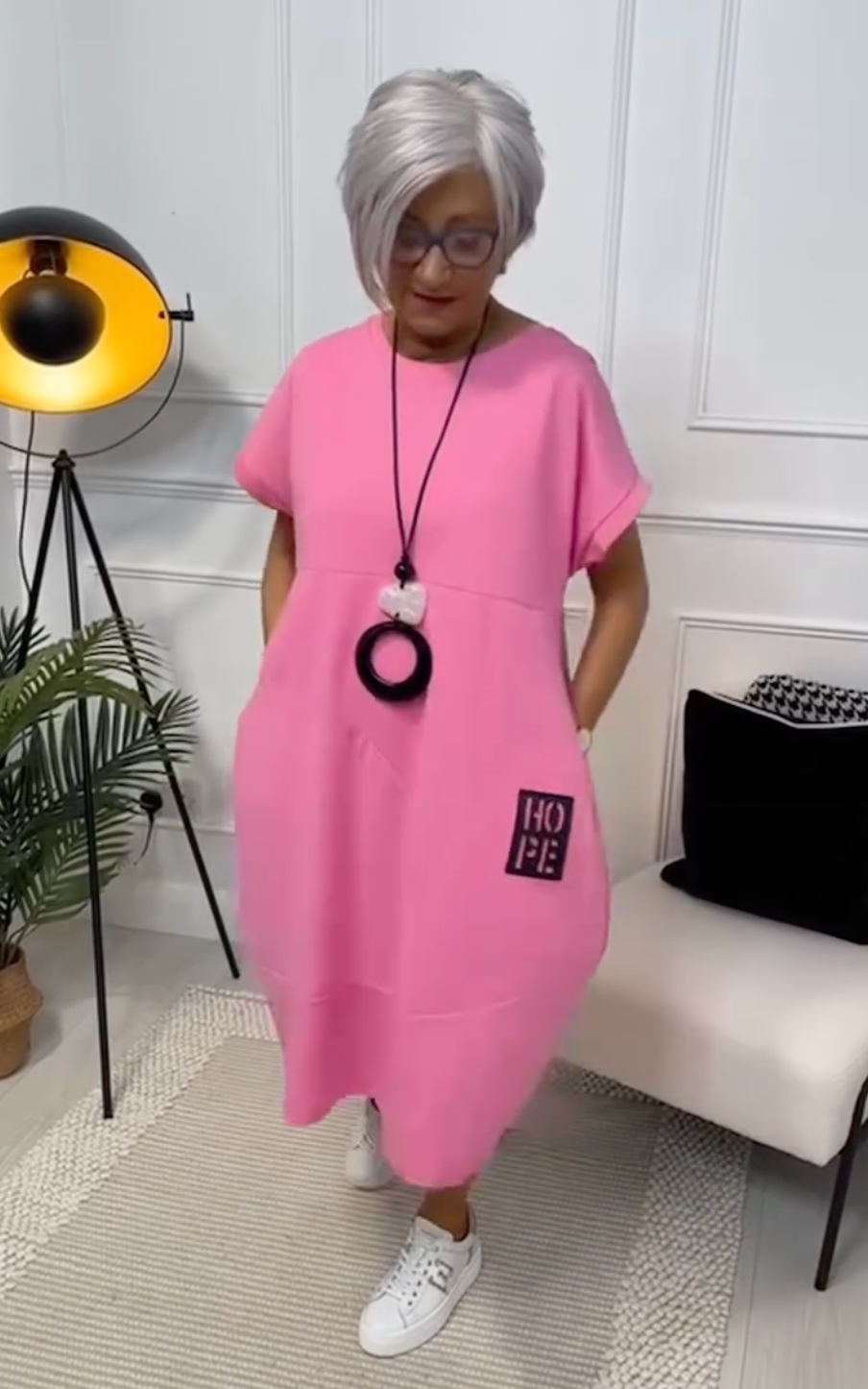 Sommervibes pur – Luftiges Kleid für strahlende Momente