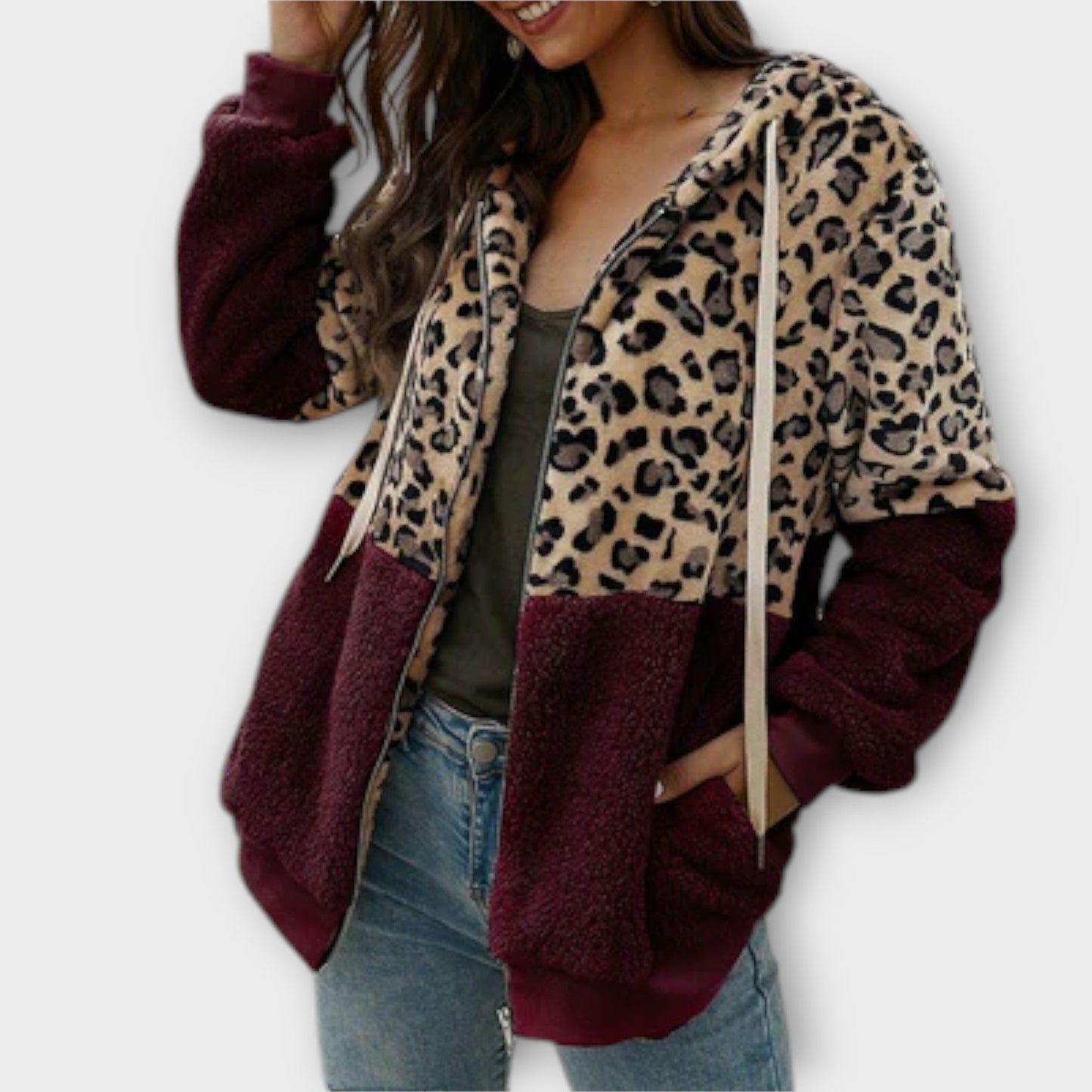 Leo Vibe – Dein kuscheliger Fleecepullover für jeden Tag