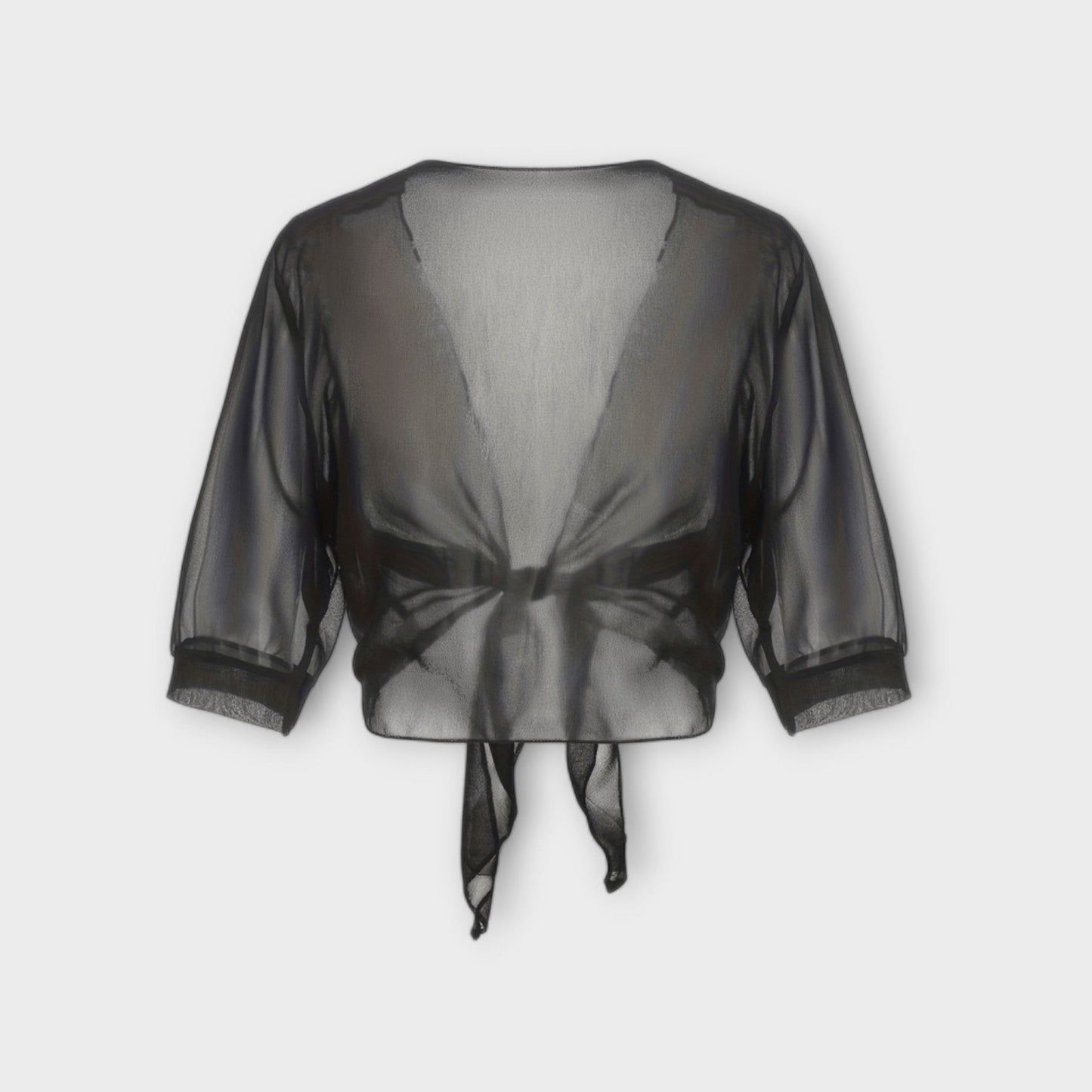 Stilvoll und frei – Die Offene Bluse für den perfekten Look