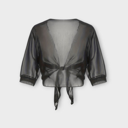 Stilvoll und frei – Die Offene Bluse für den perfekten Look