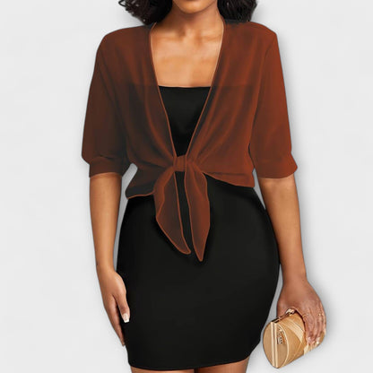 Stilvoll und frei – Die Offene Bluse für den perfekten Look